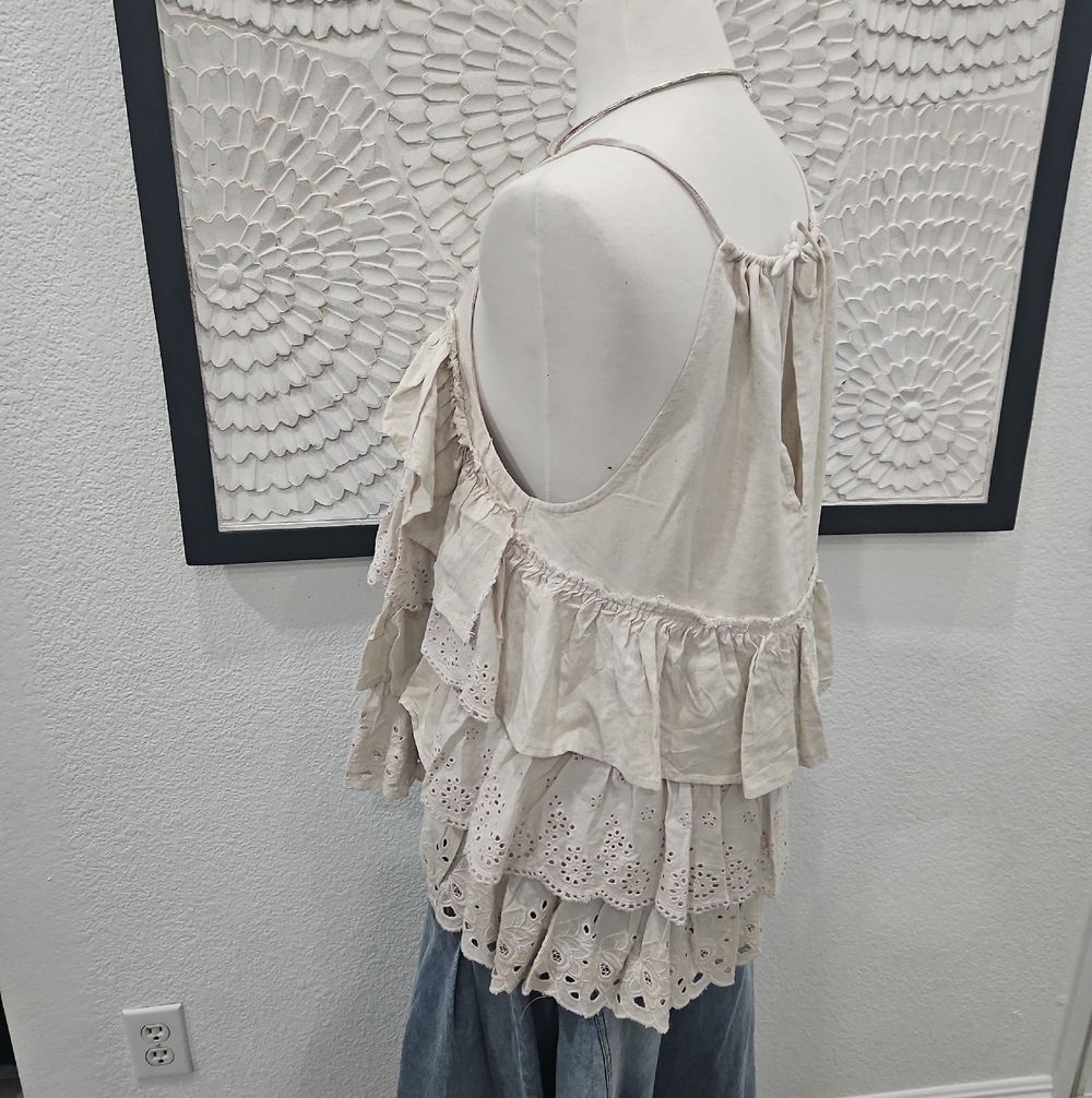 Boho Ivory Ruffled Eyelet Camisole Top - Picture 5 of 7